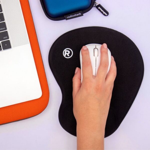 Gel Mouse Pad with Wrist Rest – Black - Image 3