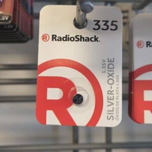 335 1.55V SILVER-OXIDE BUTTON CELL BATTERY